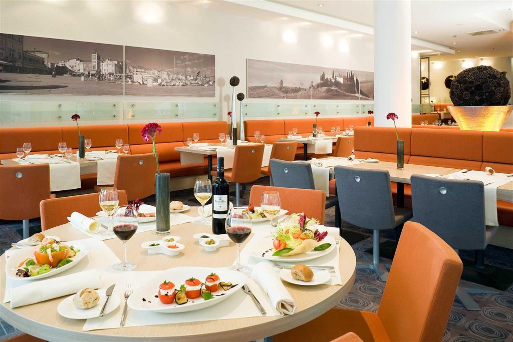 Novotel Muenchen Messe Екстер'єр фото