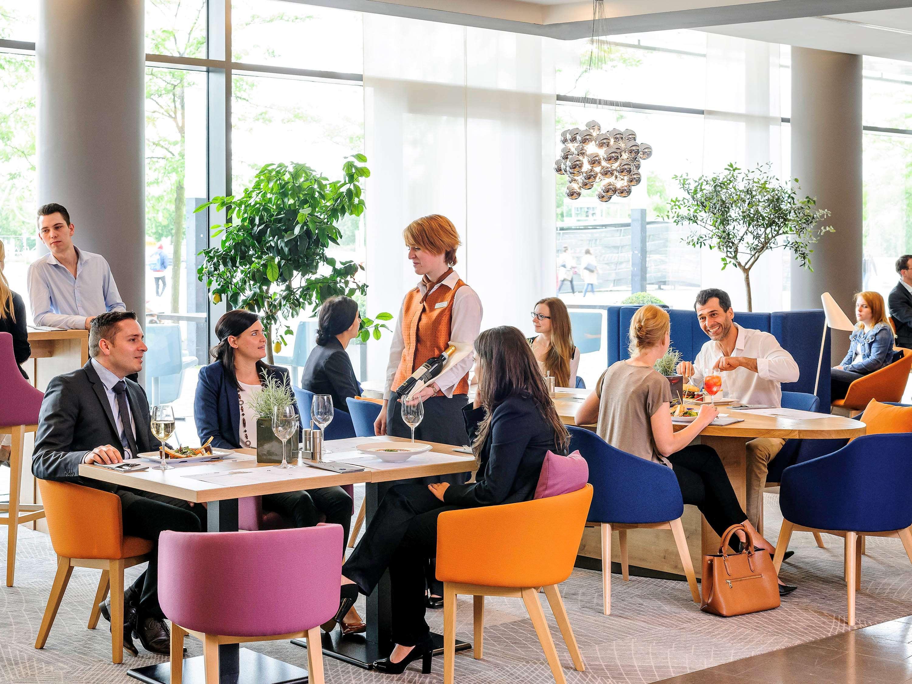 Novotel Muenchen Messe Екстер'єр фото