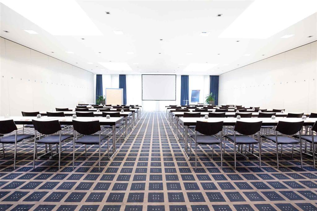 Novotel Muenchen Messe Екстер'єр фото