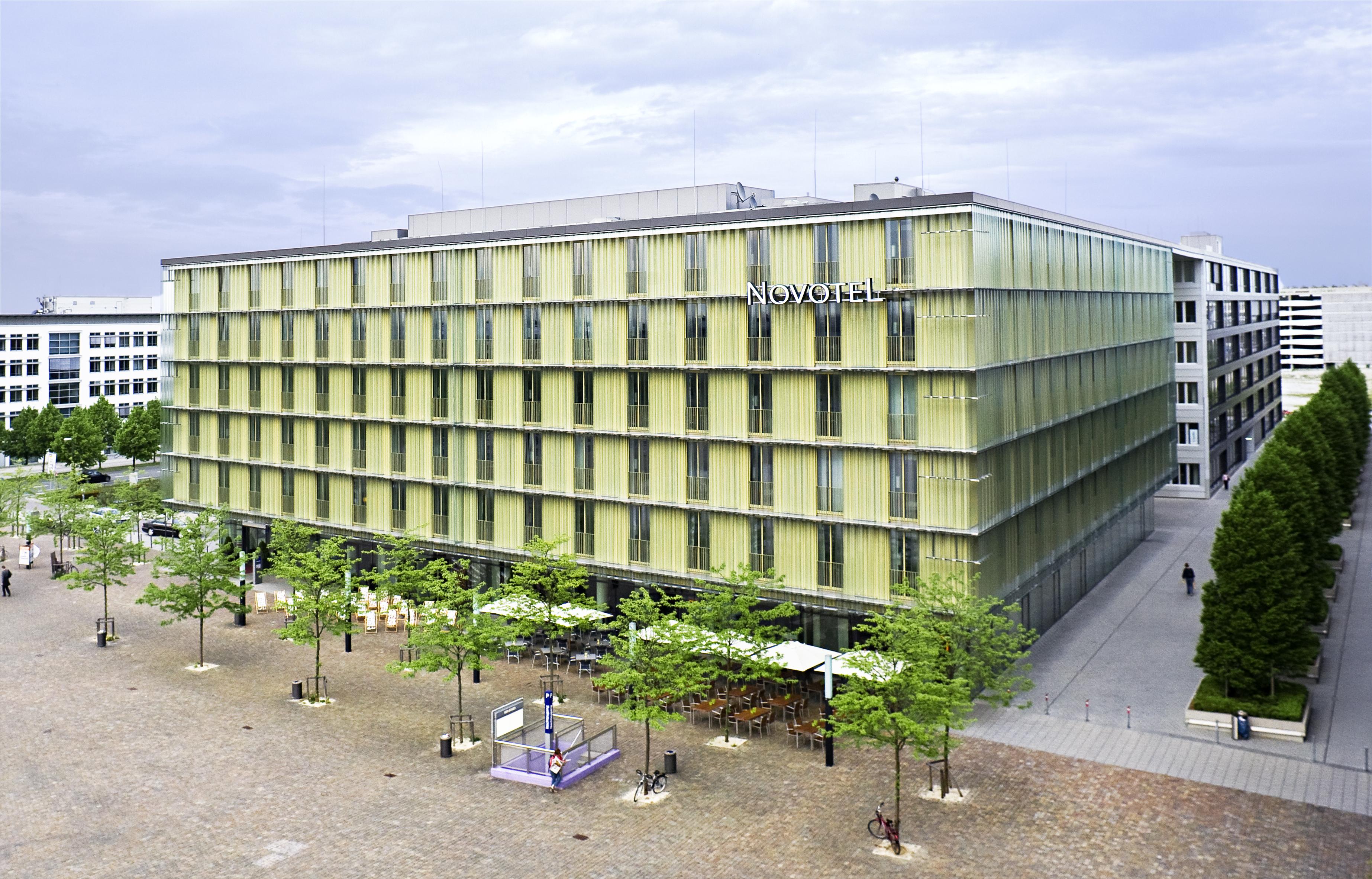 Novotel Muenchen Messe Екстер'єр фото