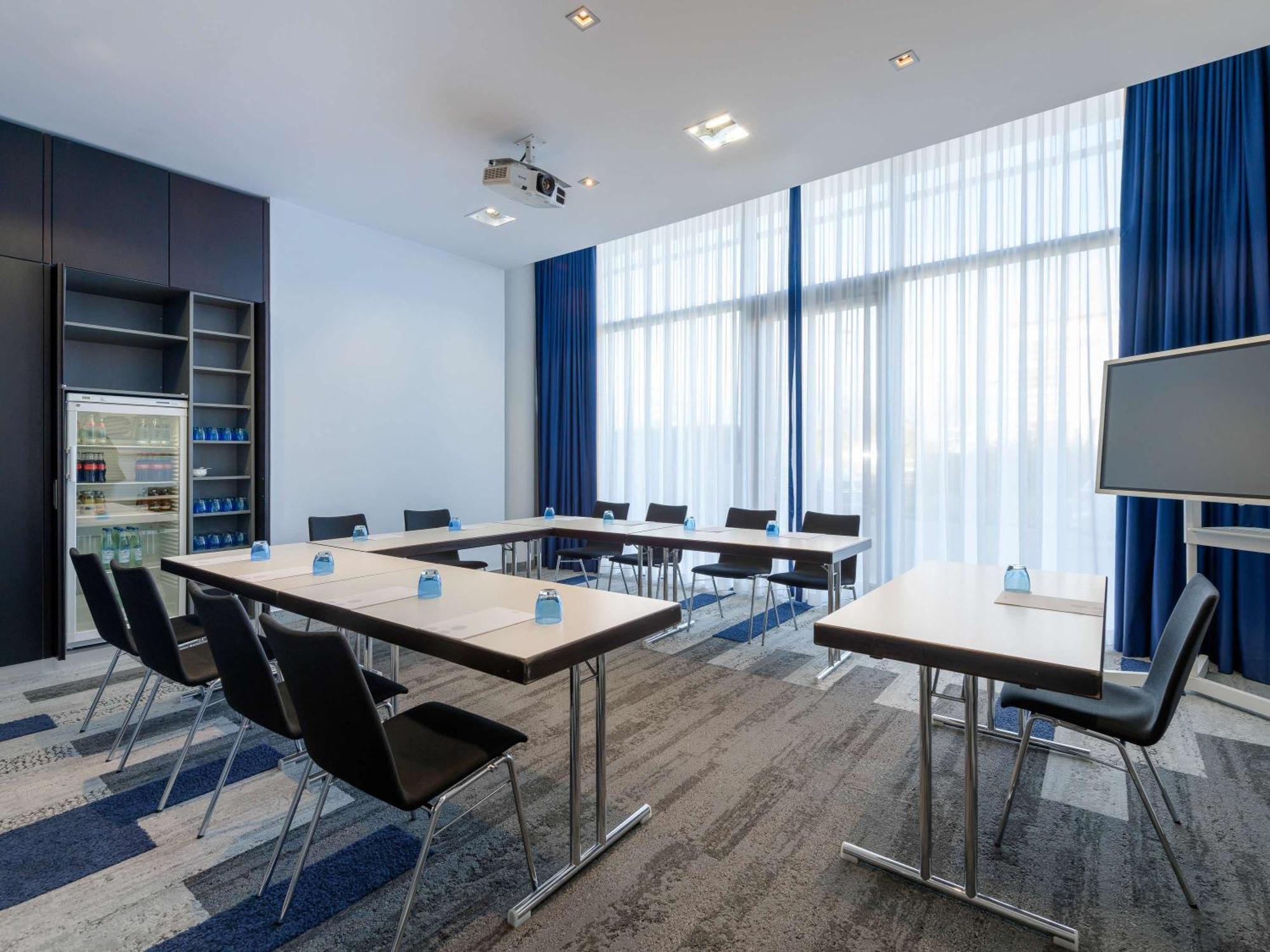 Novotel Muenchen Messe Екстер'єр фото
