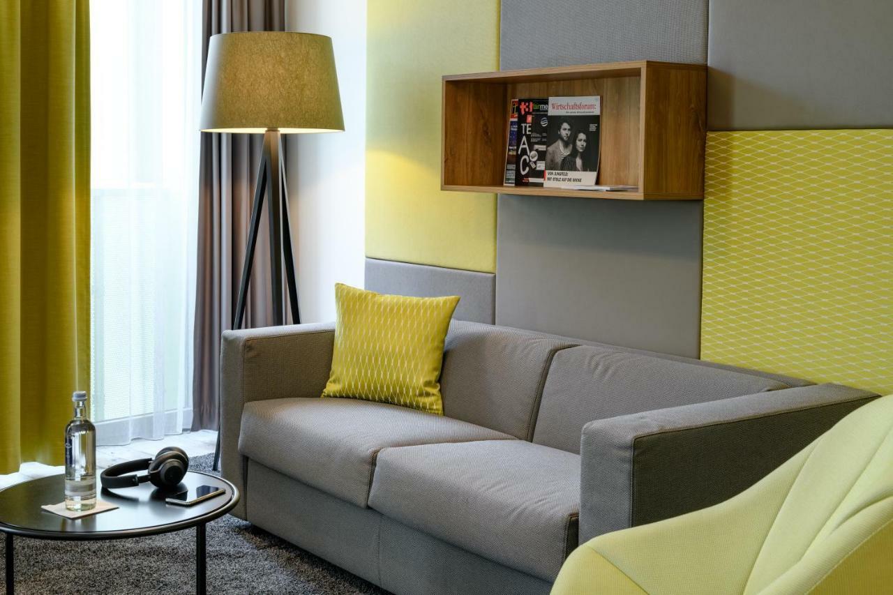 Novotel Muenchen Messe Екстер'єр фото